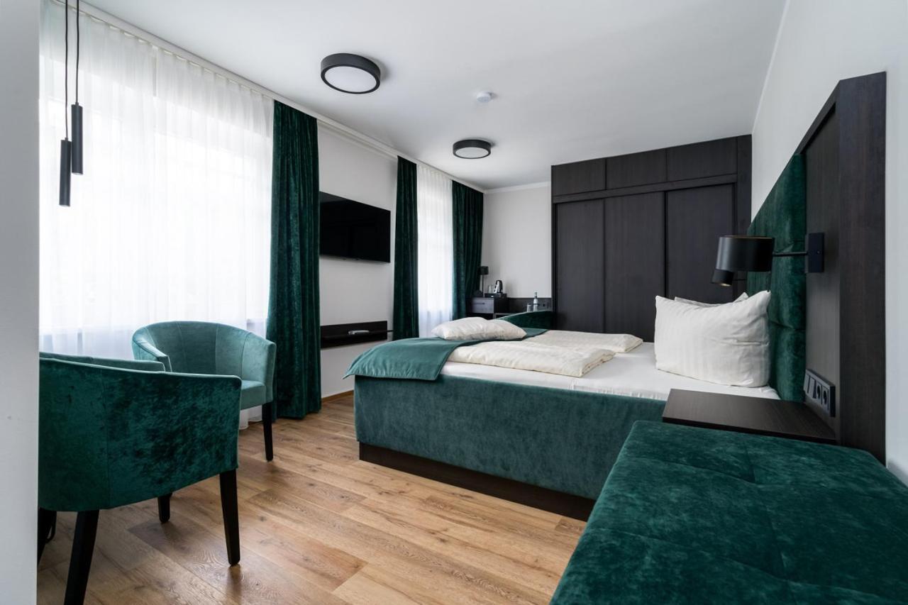 Seehotel Ecktannen Waren  Eksteriør billede